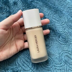 Laura Mercier Foundation - 2N1 Cashew